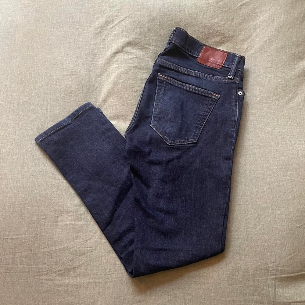 Dark Blue / Navy Abercrombie & Fitch Men’s Jeans (28x30)